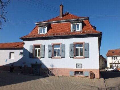 Früher Freihof - heute Rathaus Waltersweier